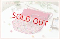 ねこのかくれんぼ×マゼンタレッド（リネン100％）【女性用】前垂れ丸デザインタイプ